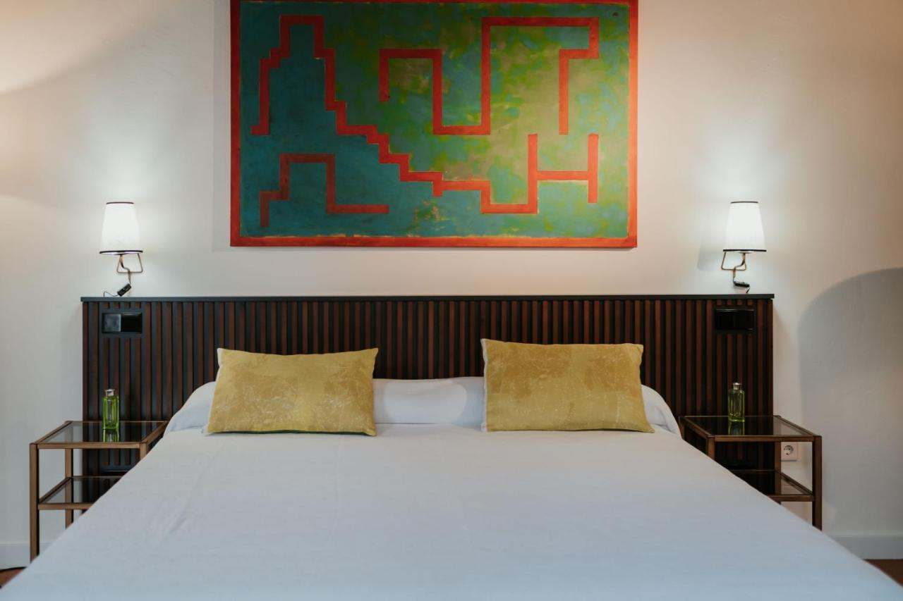 Mdd4 Health Experience Hotel - Adults Only เซบีญา ภายนอก รูปภาพ