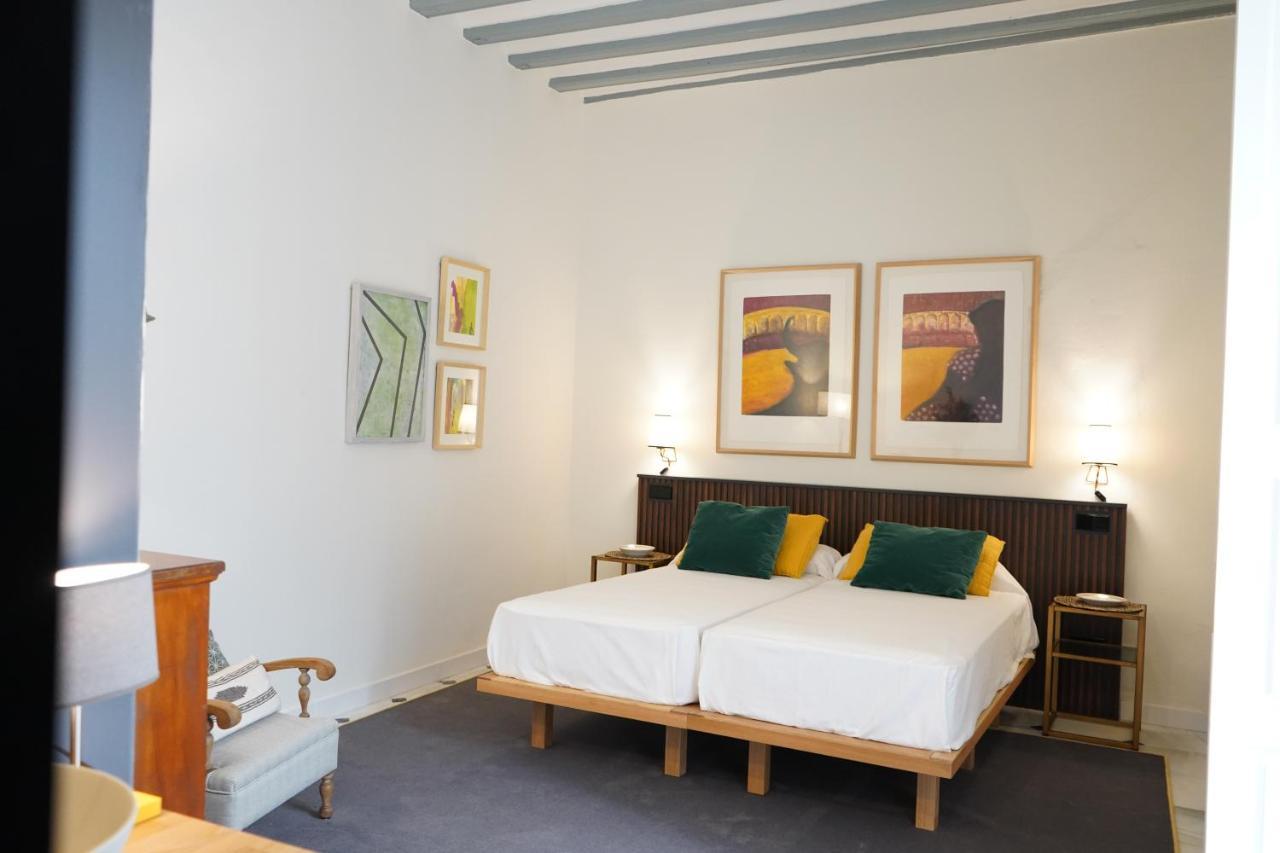 Mdd4 Health Experience Hotel - Adults Only เซบีญา ภายนอก รูปภาพ